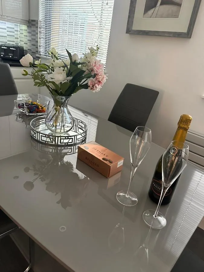 Luxury Apartment Belfast City Centre Overlooking Custom House Sqaure Regno Unito